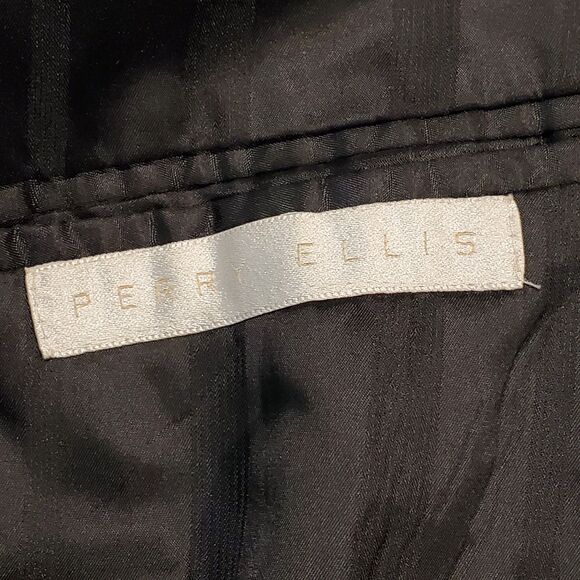 PERRY ELLIS (METALLO'S)TUXEDO COLOR BLACK LONG SLEEVE SIZE 44R - Picture 10 of 11